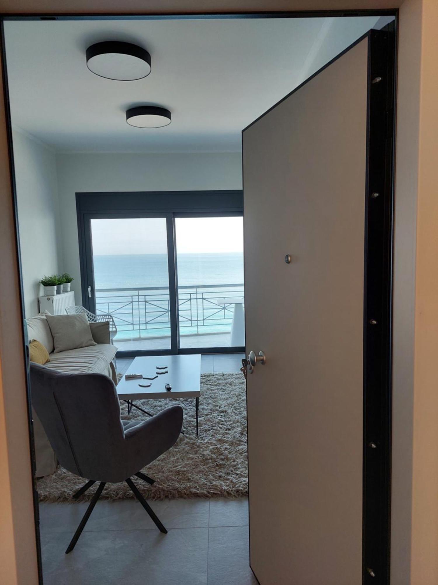 Christellie Luxury Apartment Κιάτο Εξωτερικό φωτογραφία
