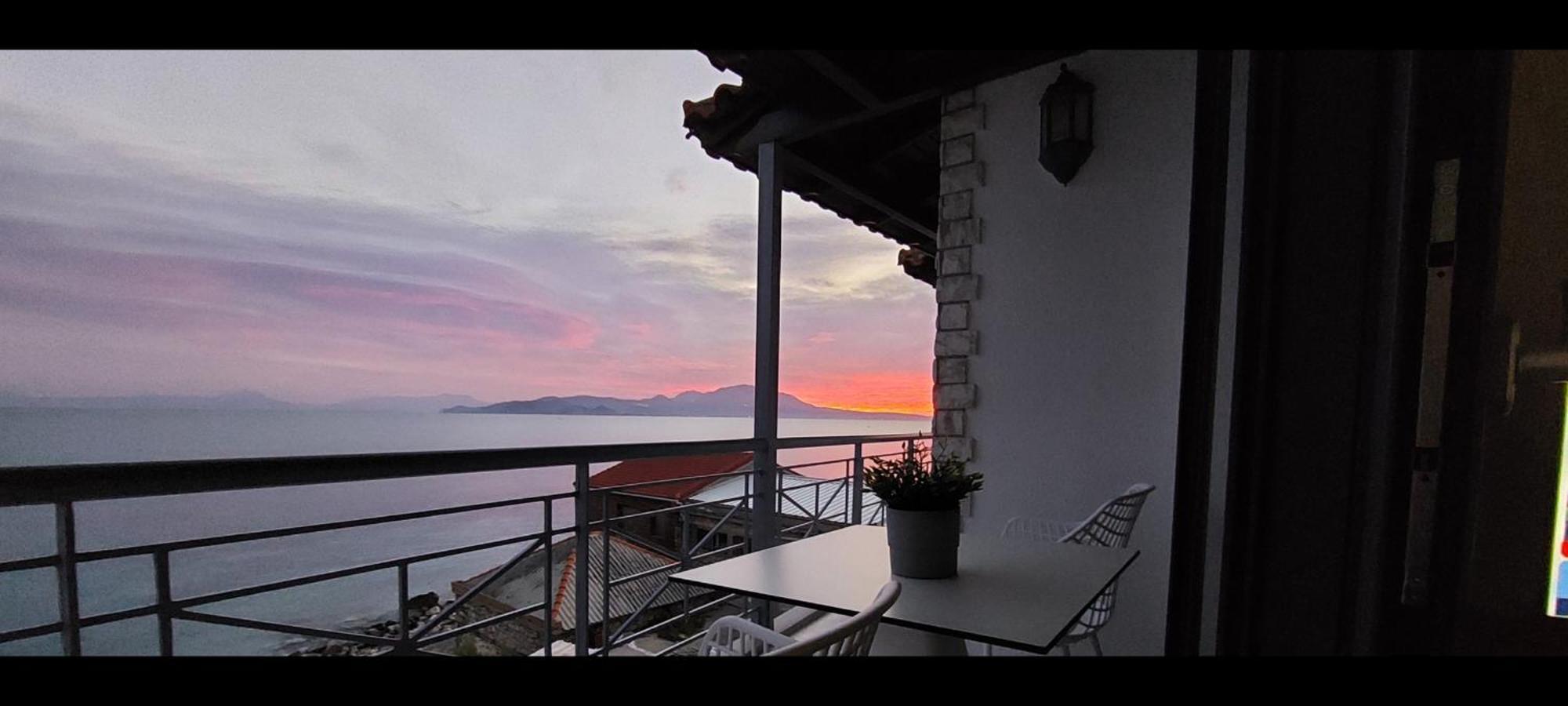 Christellie Luxury Apartment Κιάτο Εξωτερικό φωτογραφία