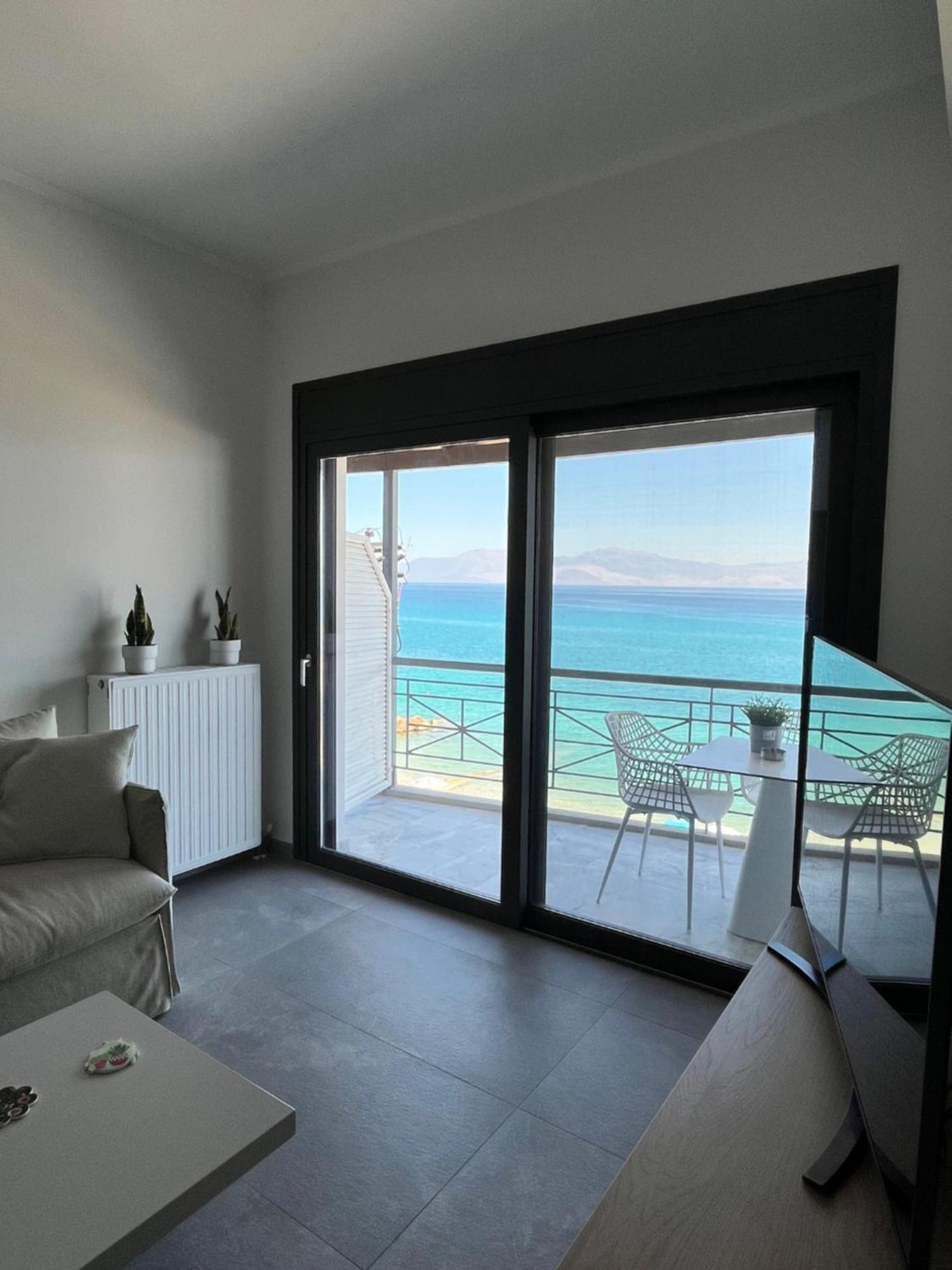 Christellie Luxury Apartment Κιάτο Εξωτερικό φωτογραφία
