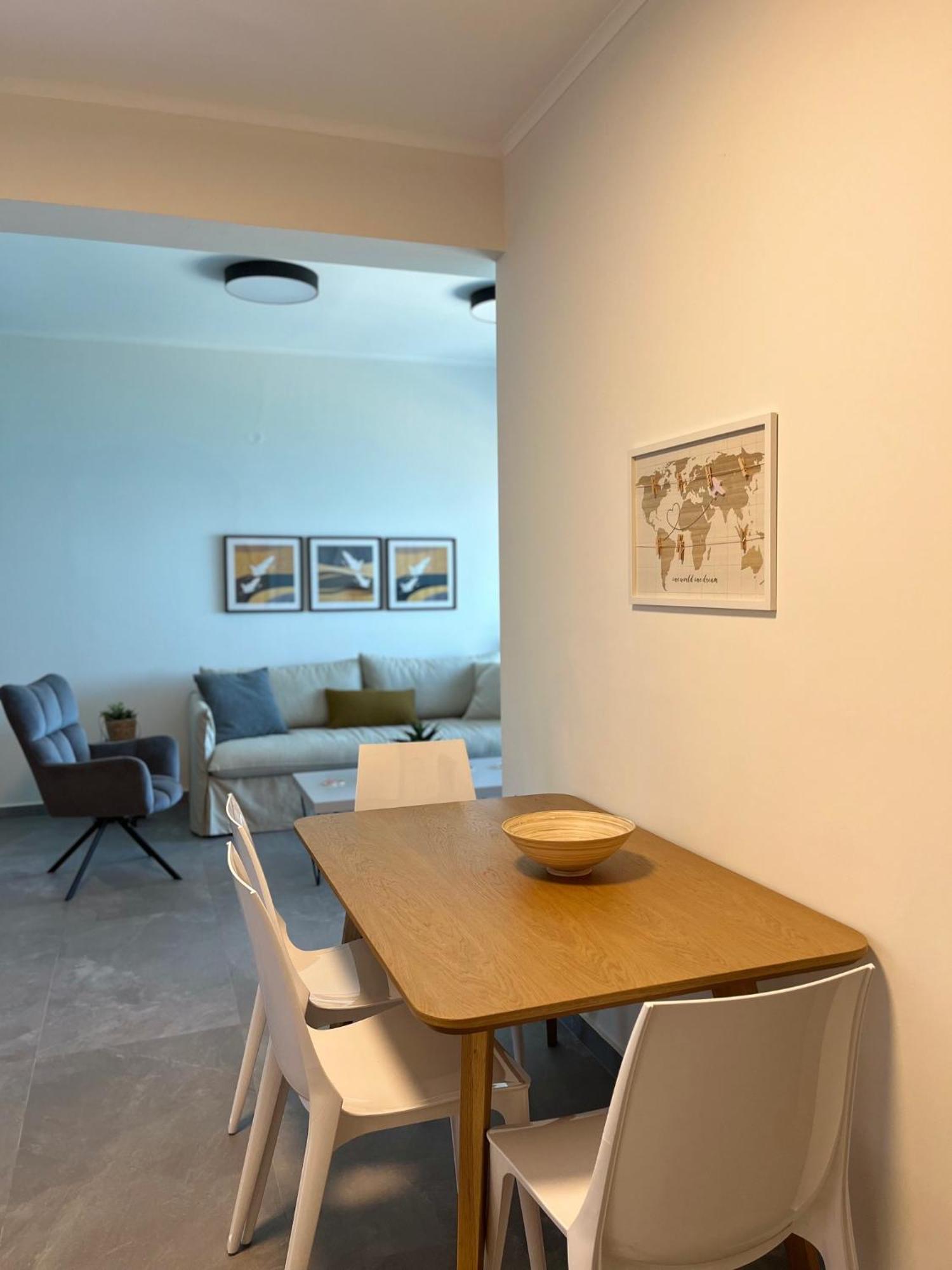 Christellie Luxury Apartment Κιάτο Εξωτερικό φωτογραφία