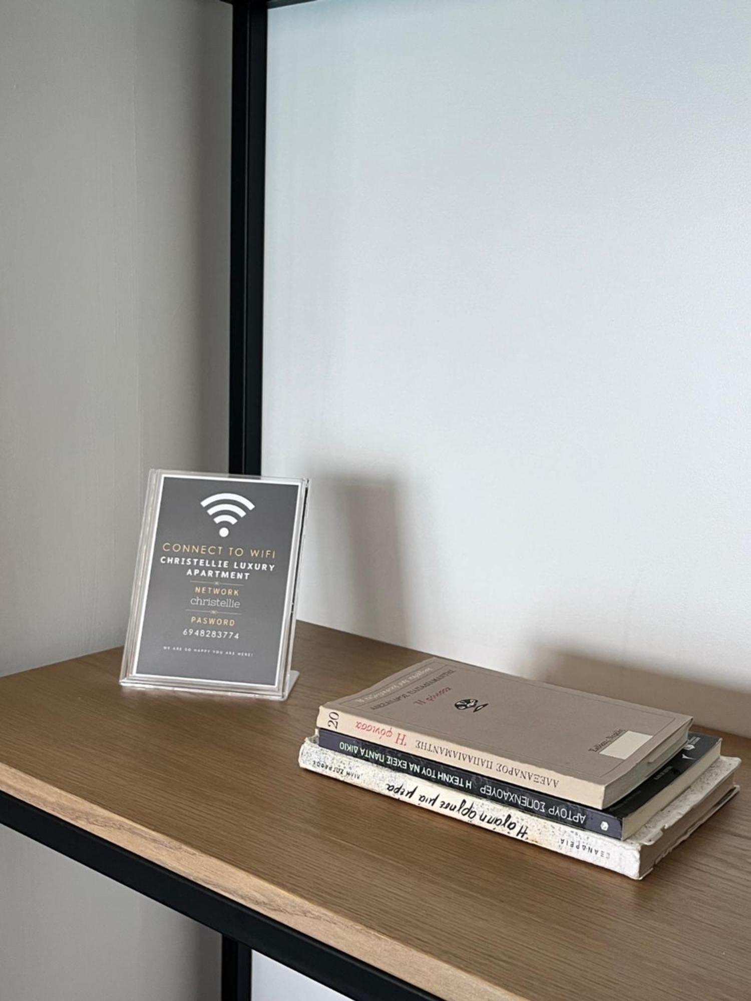 Christellie Luxury Apartment Κιάτο Εξωτερικό φωτογραφία